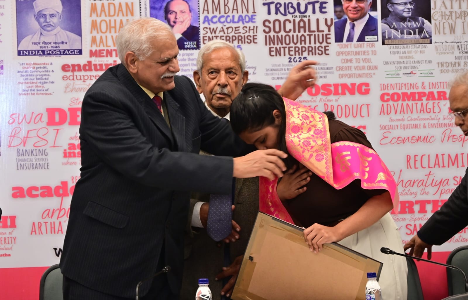 Award ceremony image 3